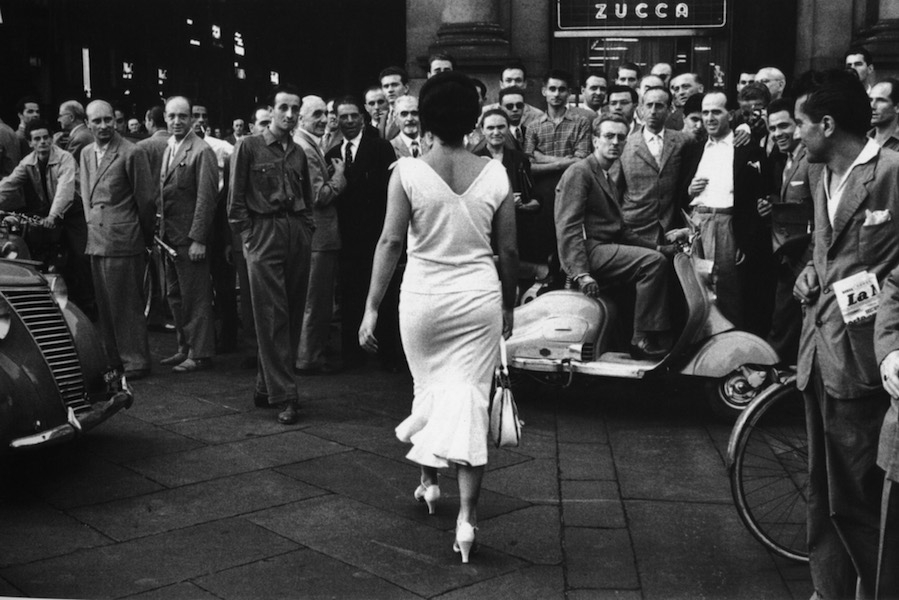 13._De_Biasi_-_Gli_italiani_si_voltano